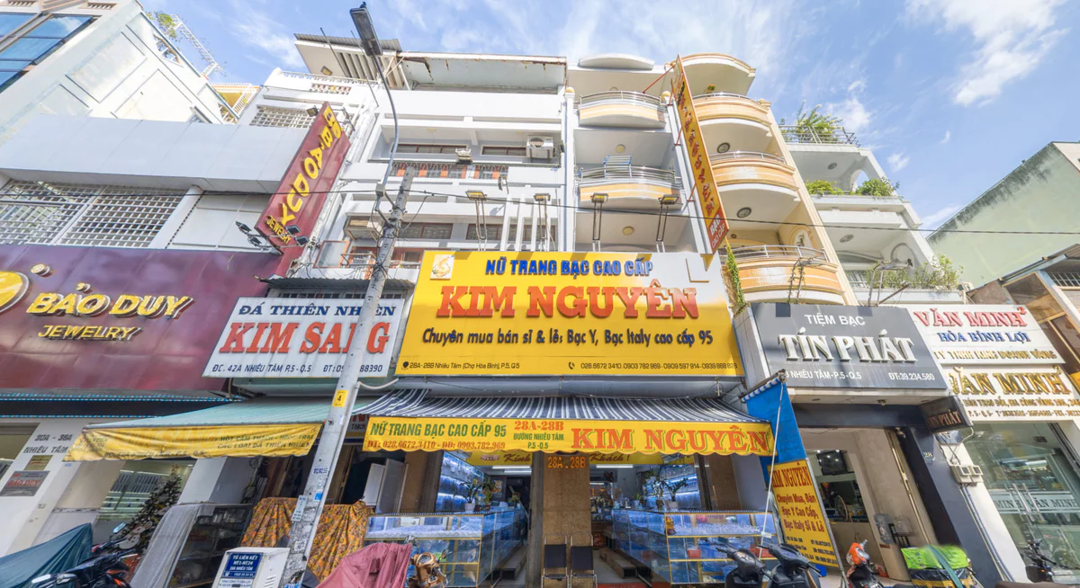 Phố vàng bạc đá trang sức
