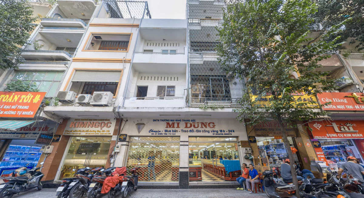 Phố vàng bạc đá trang sức